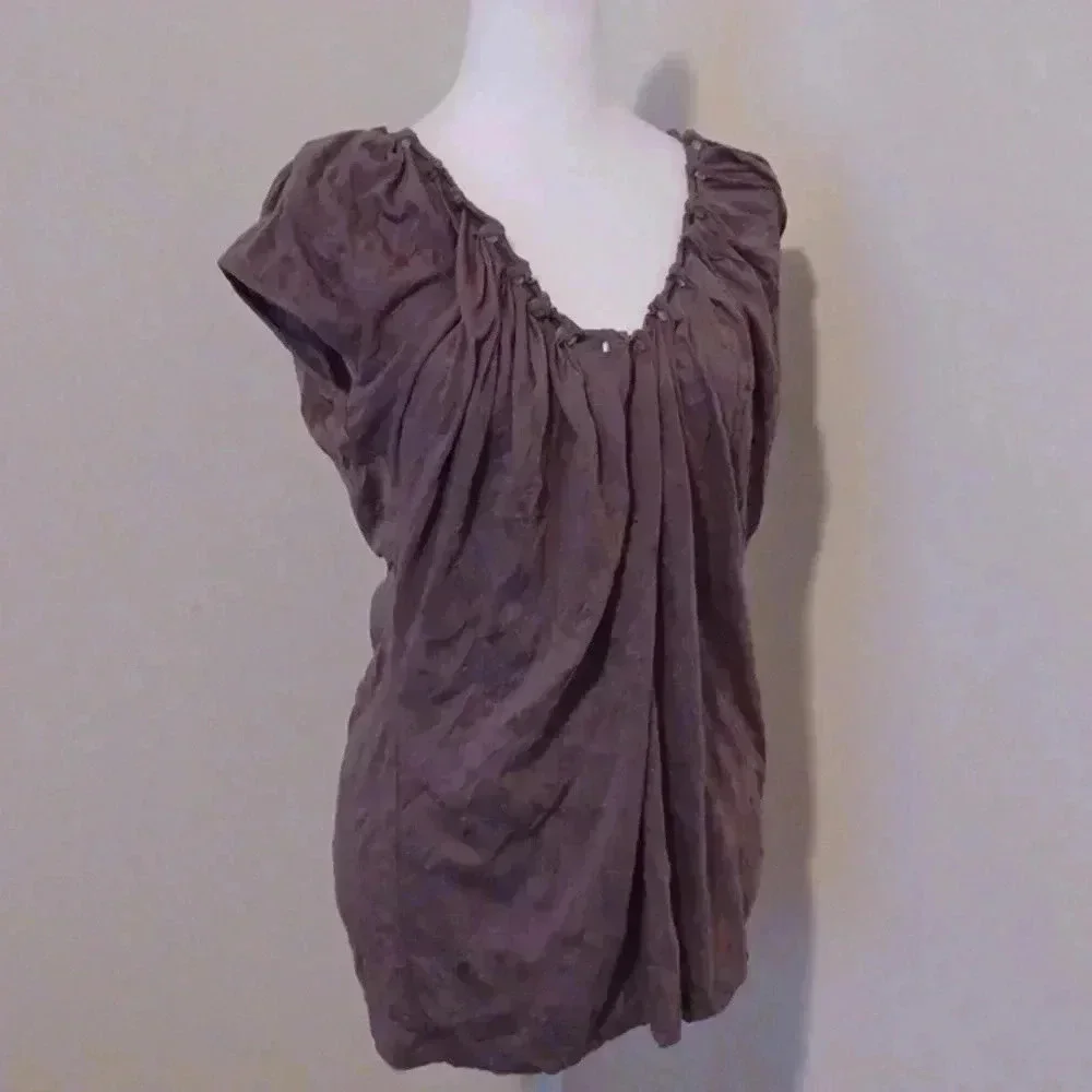 -- Cache  brown top - Picture 3 of 8